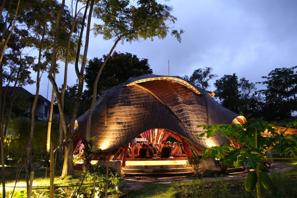 Alchemy Yoga & Meditation Center (AYMC) – Ubud
