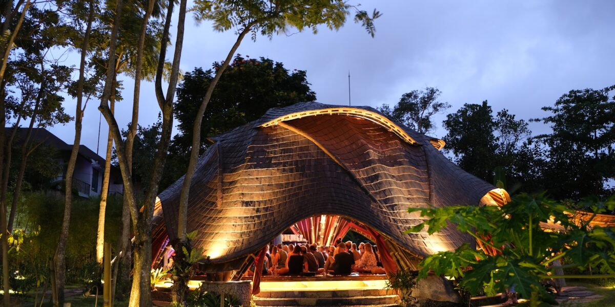 Alchemy Yoga & Meditation Center (AYMC) – Ubud