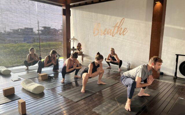 Loka Yoga School